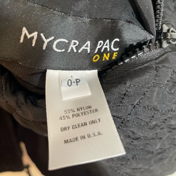 MYCRA PAC ONE Black Reversible Quilted Moto double Diagonal Zip Size 6-8 USA - Picture 3 of 15